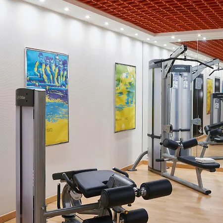 Hotel Living Kanzler 4*