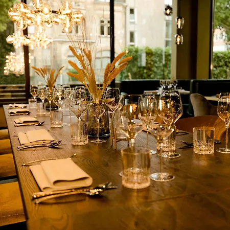 Living Kanzler ボン