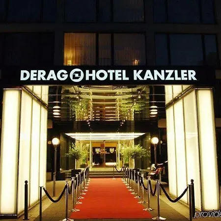 ホテル Living Kanzler 4*