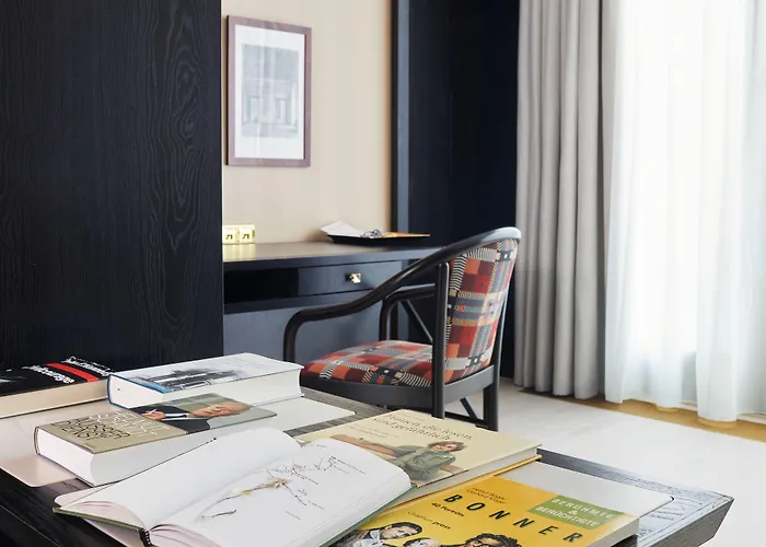 Hotel Living Kanzler 4*