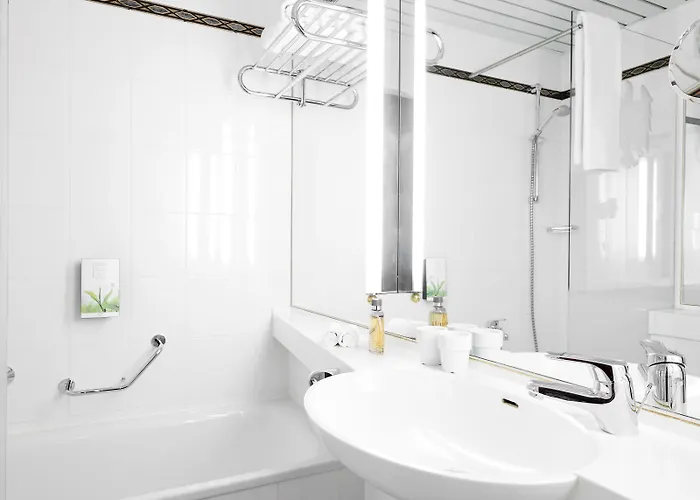 Living Kanzler Hotel