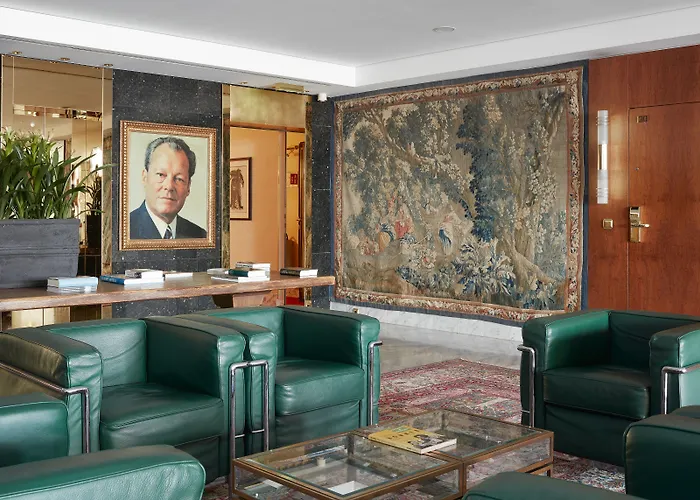 Living Kanzler Hotel Bonn