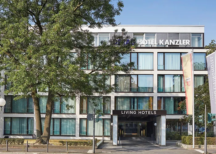 Living Kanzler Hotel Bona