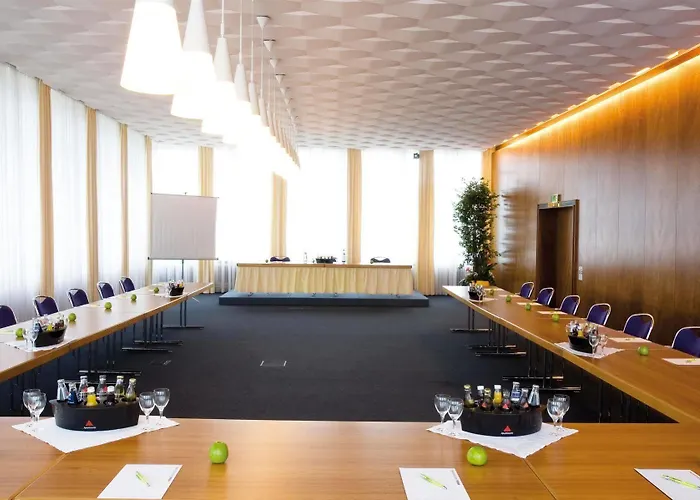 Living Kanzler Hotel