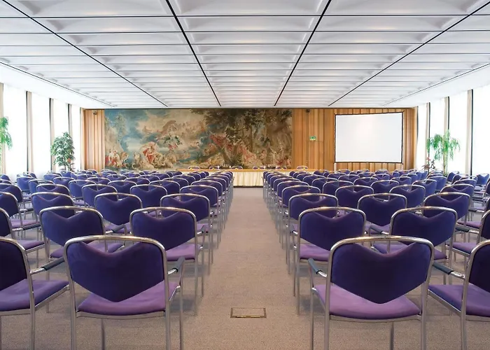 Living Kanzler Hotel Bonn